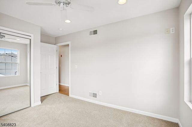 22 Paterson Pl, Newton Town, NJ 07860