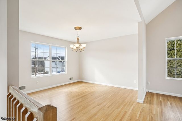 22 Paterson Pl, Newton Town, NJ 07860