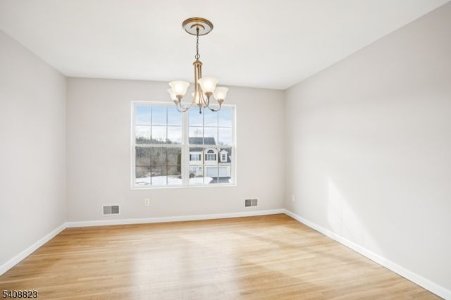 22 Paterson Pl, Newton Town, NJ 07860