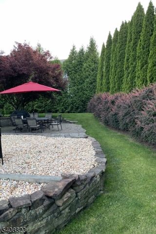 22 Paterson Pl, Newton Town, NJ 07860