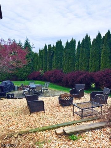 22 Paterson Pl, Newton Town, NJ 07860