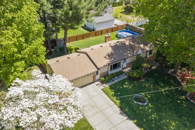 6716 Dale Avenue, Hudsonville, MI 49426