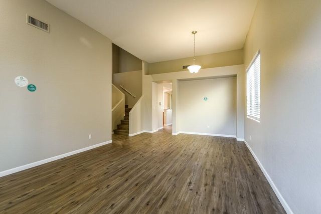 39520 N Hillerman, Phoenix, AZ 85086