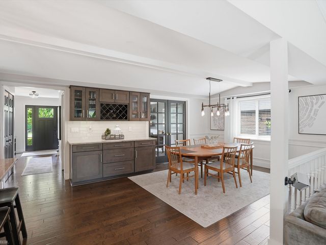 14871 Crofton Drive, Shelby Twp, MI 48315
