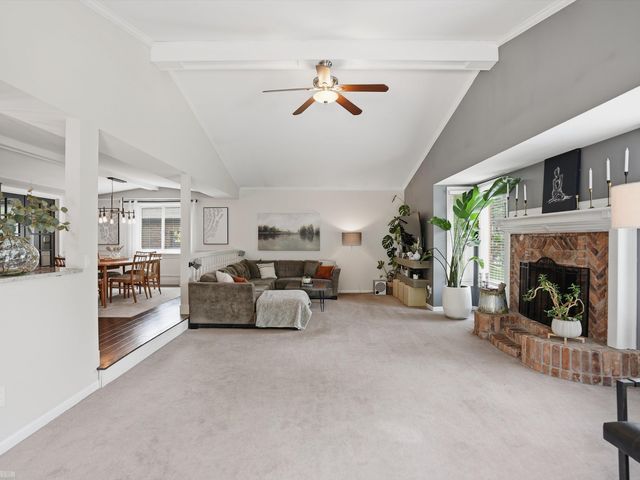 14871 Crofton Drive, Shelby Twp, MI 48315