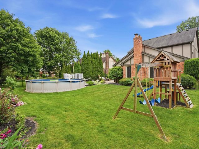 14871 Crofton Drive, Shelby Twp, MI 48315