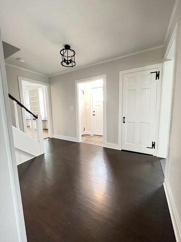 200 Highcrest Rd, Fall River, MA 02720