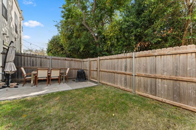 6409 Berkman DR 9, Austin, TX 78723