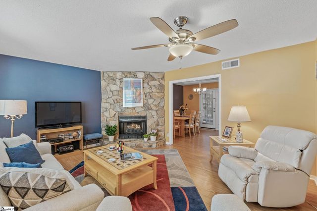 134 Shady Tree Drive, Greenville, SC 29687