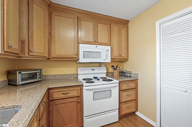 134 Shady Tree Drive, Greenville, SC 29687