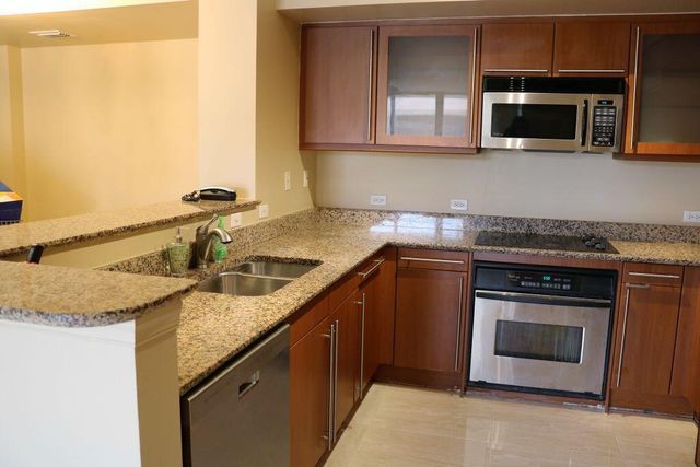 2080 S Ocean Drive 703, Hallandale Beach, FL 33009