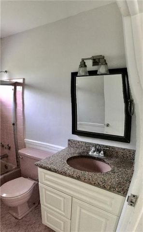 9271 W Bay Harbor Drive 11, Bay Harbor Islands, FL 33154