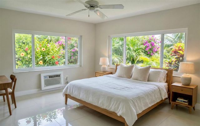 9271 W Bay Harbor Drive 11, Bay Harbor Islands, FL 33154