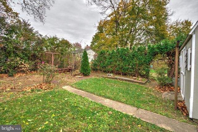 42 GROSS ST, Ephrata, PA 17522