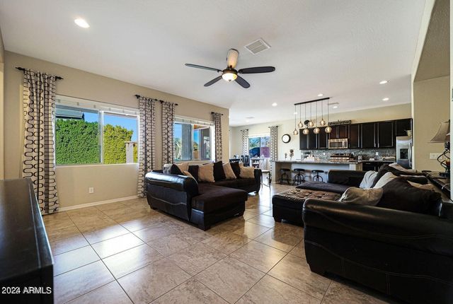 9422 W Donald Drive, Peoria, AZ 85383