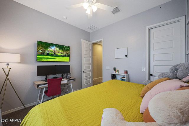 9422 W Donald Drive, Peoria, AZ 85383