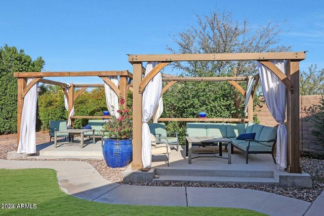 9422 W Donald Drive, Peoria, AZ 85383