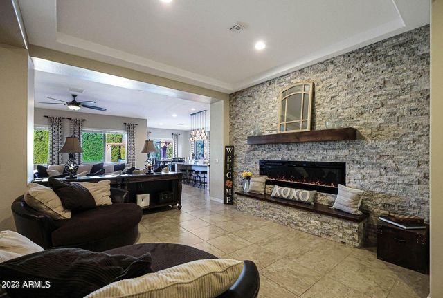 9422 W Donald Drive, Peoria, AZ 85383