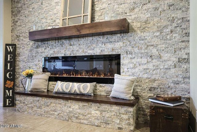 9422 W Donald Drive, Peoria, AZ 85383