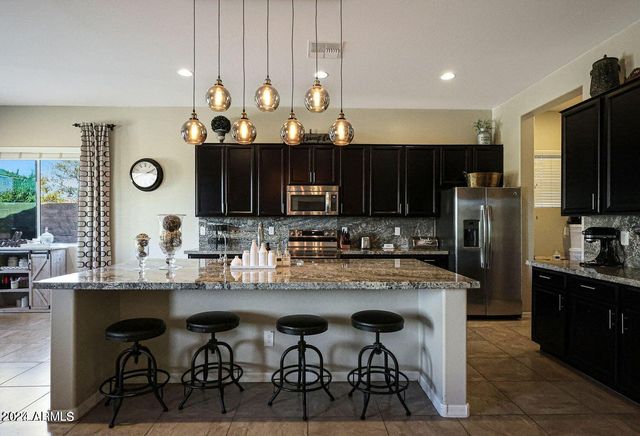 9422 W Donald Drive, Peoria, AZ 85383