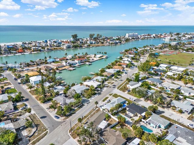 8001 GULF BLVD, St Pete Beach, FL 33706