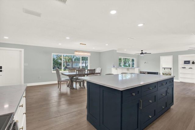 8001 GULF BLVD, St Pete Beach, FL 33706