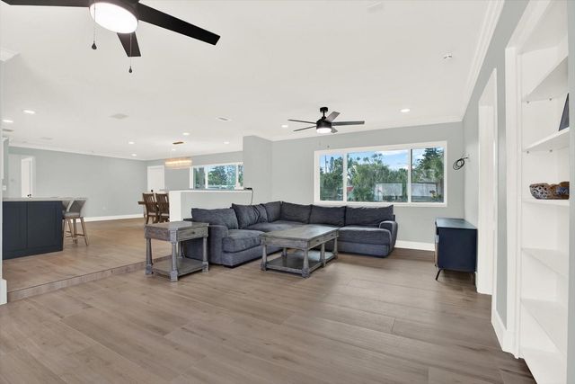 8001 GULF BLVD, St Pete Beach, FL 33706