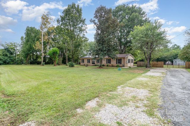7332 Kuck Road, Mint Hill, NC 28227