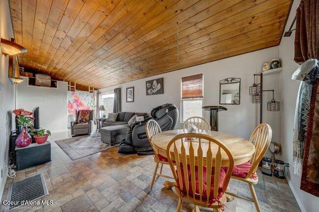 6555 E Pine RD, Coeur D'alene, ID 83814