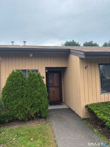 415 Asbury Ridge 415, Shelton, CT 06484