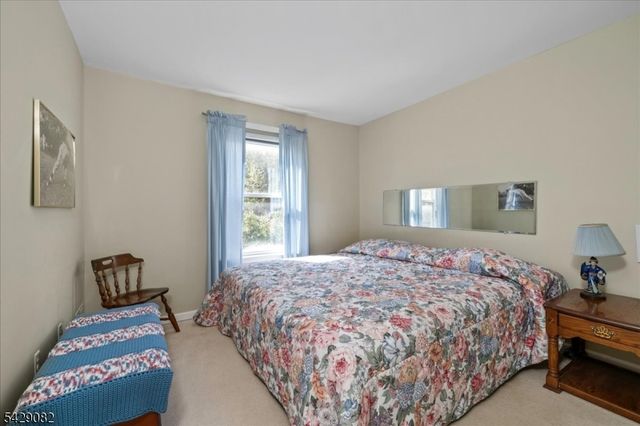 13 Eagles Nest Ln, Hardyston Twp., NJ 07419