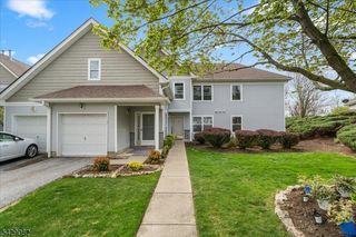 13 Eagles Nest Ln, Hardyston Twp., NJ 07419