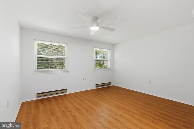 24 SALEM DR, Whiting, NJ 08759