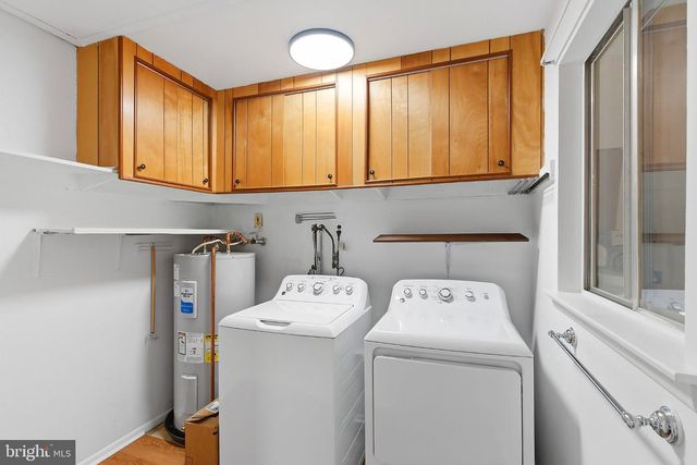 24 SALEM DR, Whiting, NJ 08759