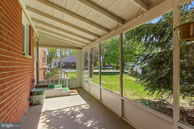 24 SALEM DR, Whiting, NJ 08759