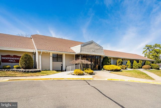 24 SALEM DR, Whiting, NJ 08759