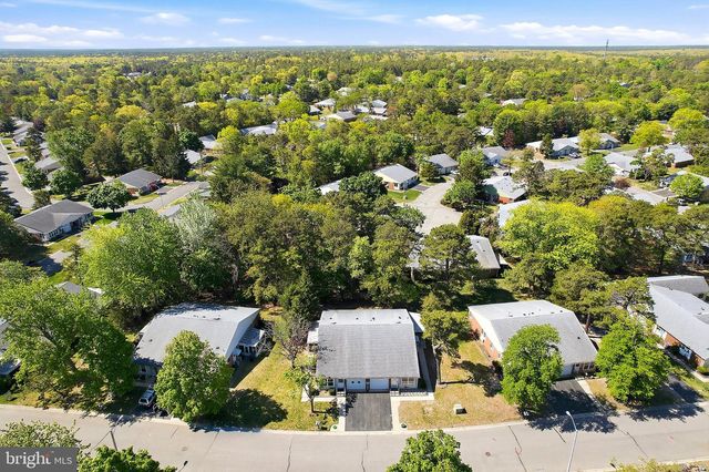 24 SALEM DR, Whiting, NJ 08759