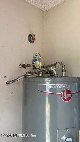 5542 BENNINGTON Drive, Jacksonville, FL 32244