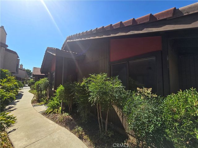 181 S Hollenbeck Avenue, Covina, CA 91723