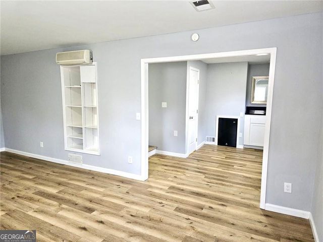 1244 Hickory Wood Drive NE, Woodstock, GA 30188