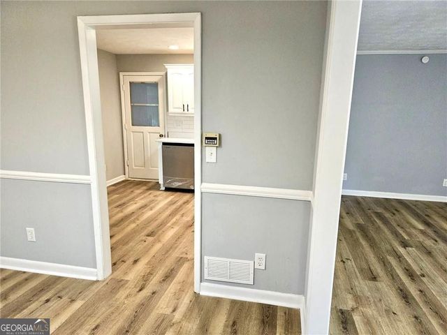 1244 Hickory Wood Drive NE, Woodstock, GA 30188