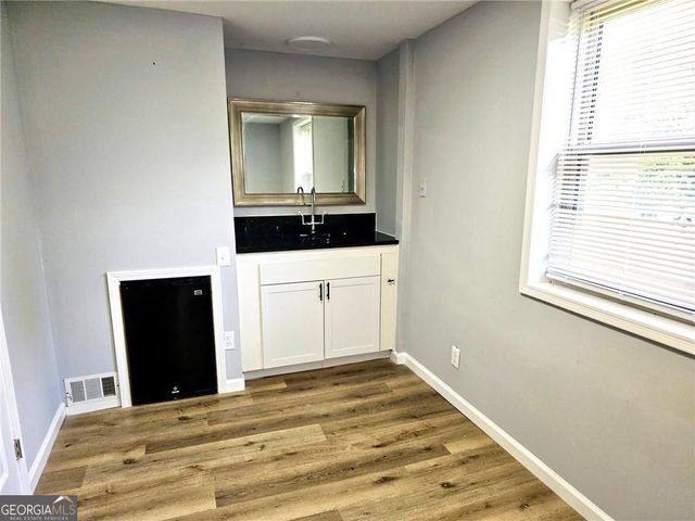 1244 Hickory Wood Drive NE, Woodstock, GA 30188