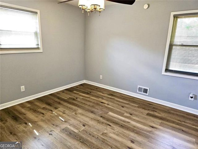 1244 Hickory Wood Drive NE, Woodstock, GA 30188