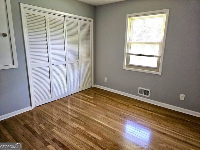 1244 Hickory Wood Drive NE, Woodstock, GA 30188