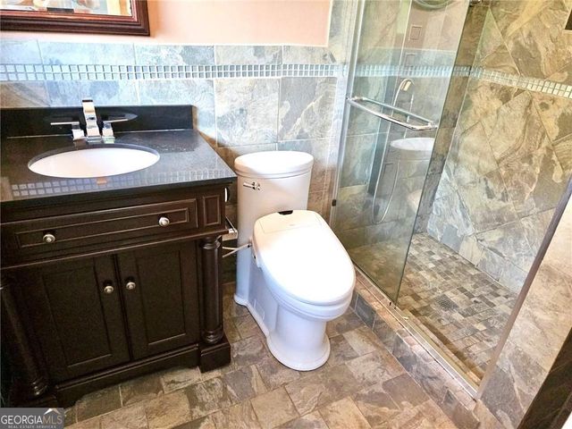 1244 Hickory Wood Drive NE, Woodstock, GA 30188