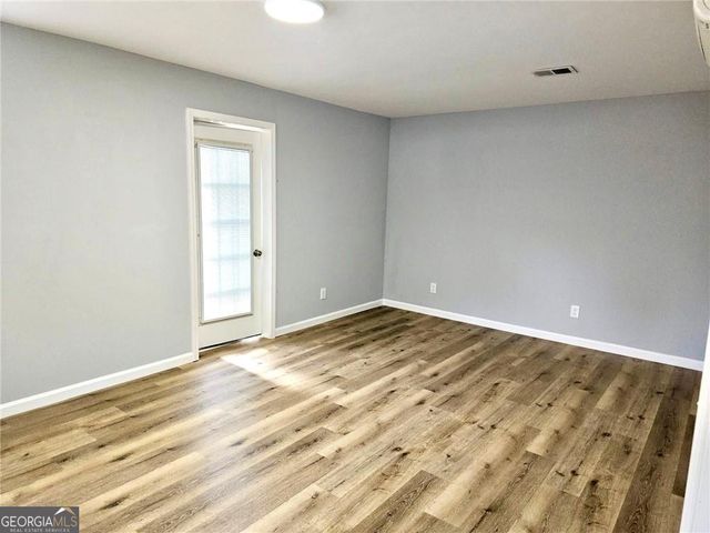 1244 Hickory Wood Drive NE, Woodstock, GA 30188