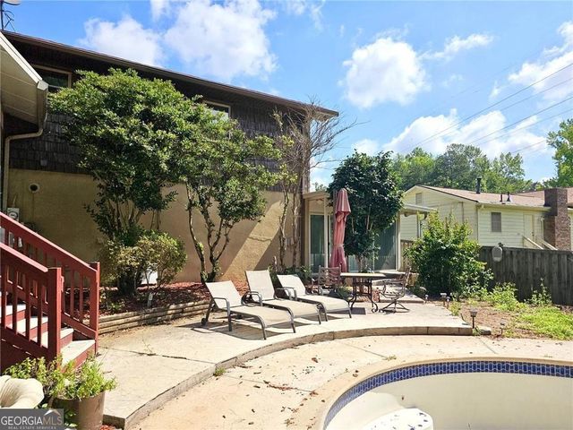 1244 Hickory Wood Drive NE, Woodstock, GA 30188