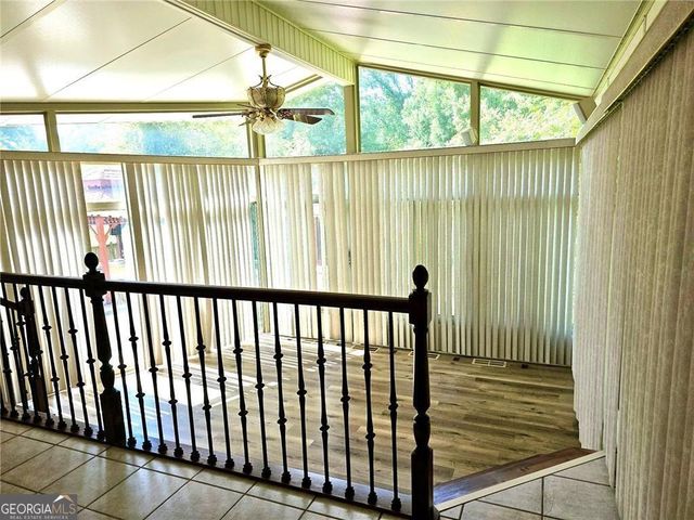 1244 Hickory Wood Drive NE, Woodstock, GA 30188