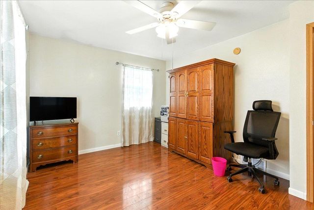 619 Sal Avenue, Dunkerton, IA 50626