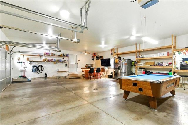 619 Sal Avenue, Dunkerton, IA 50626